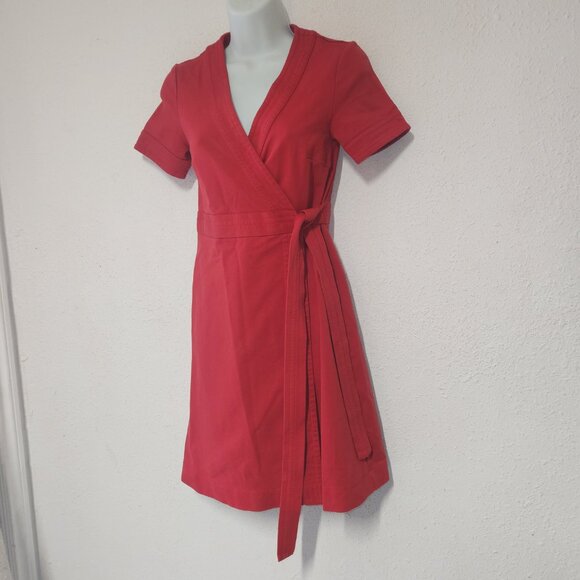 Boden *** stylish wrap dress Burnt Orange in size 4P - Picture 11 of 12